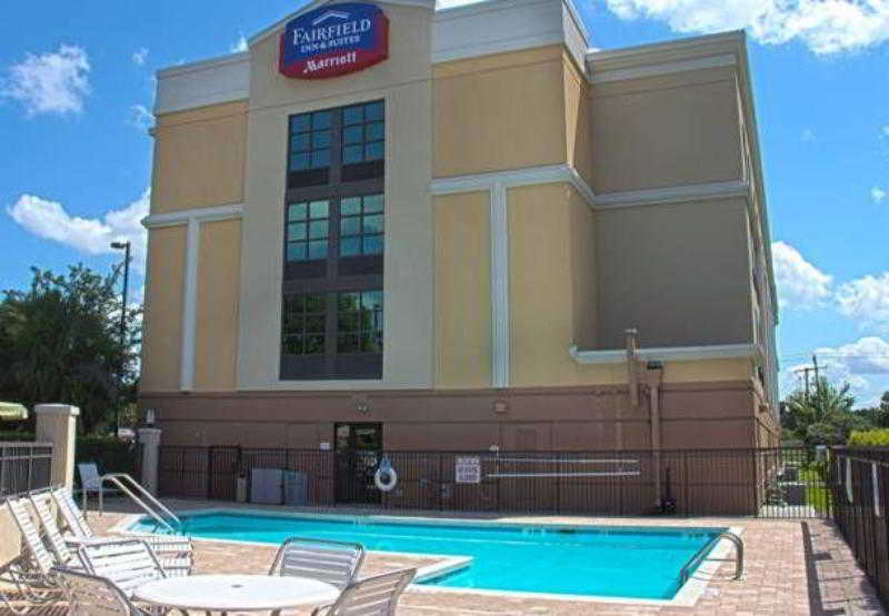 Fairfield Inn & Suites By Marriott Charleston Airport/Convention Center North Charleston Exterior photo